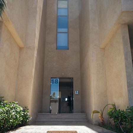 Magnifique Appartement Moderne De 2 Chambres Avec Piscine A 10 Min Du Centre De Marrakech Marrakesh Eksteriør billede