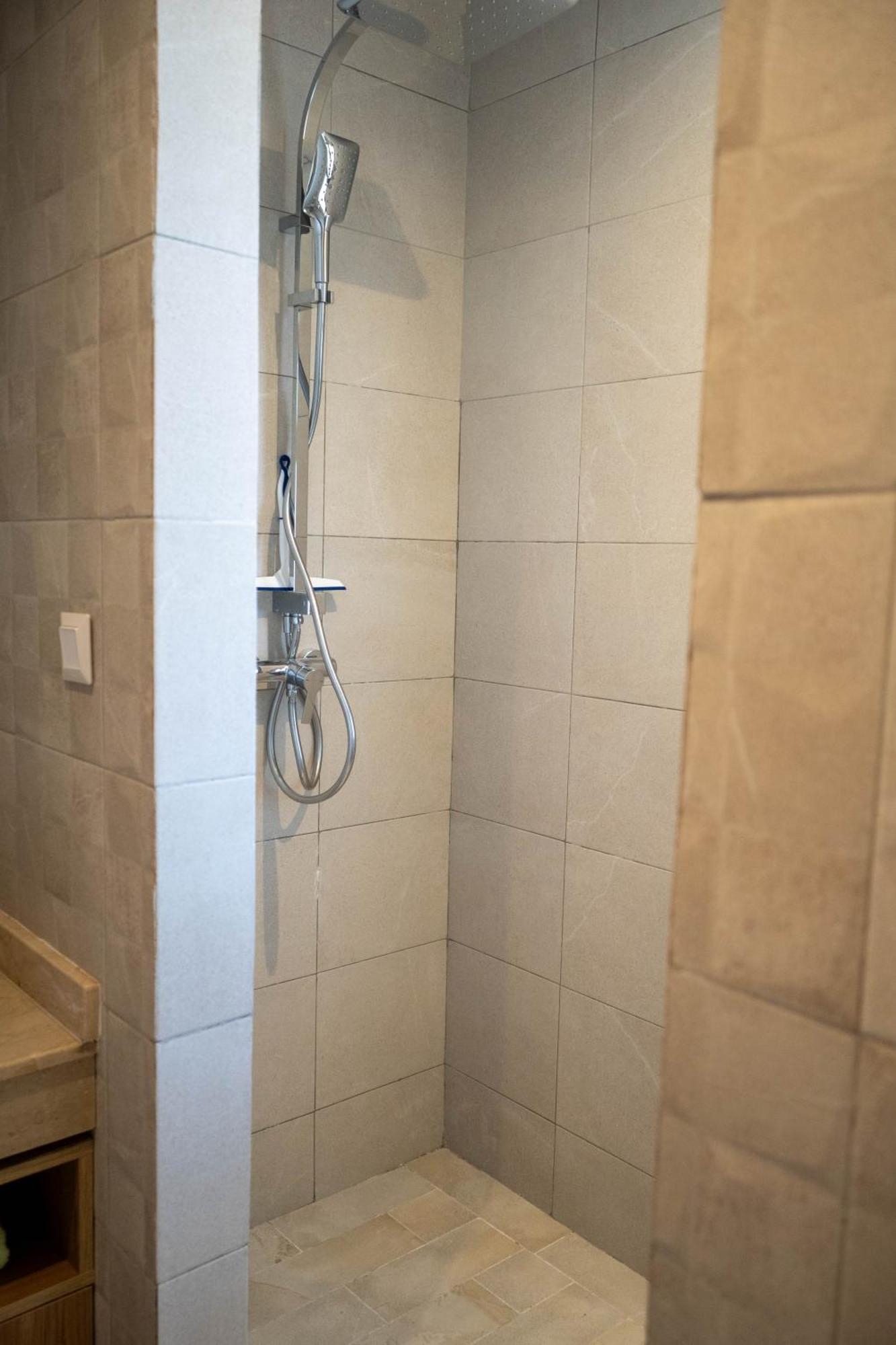 Magnifique Appartement Moderne De 2 Chambres Avec Piscine A 10 Min Du Centre De Marrakech Marrakesh Eksteriør billede