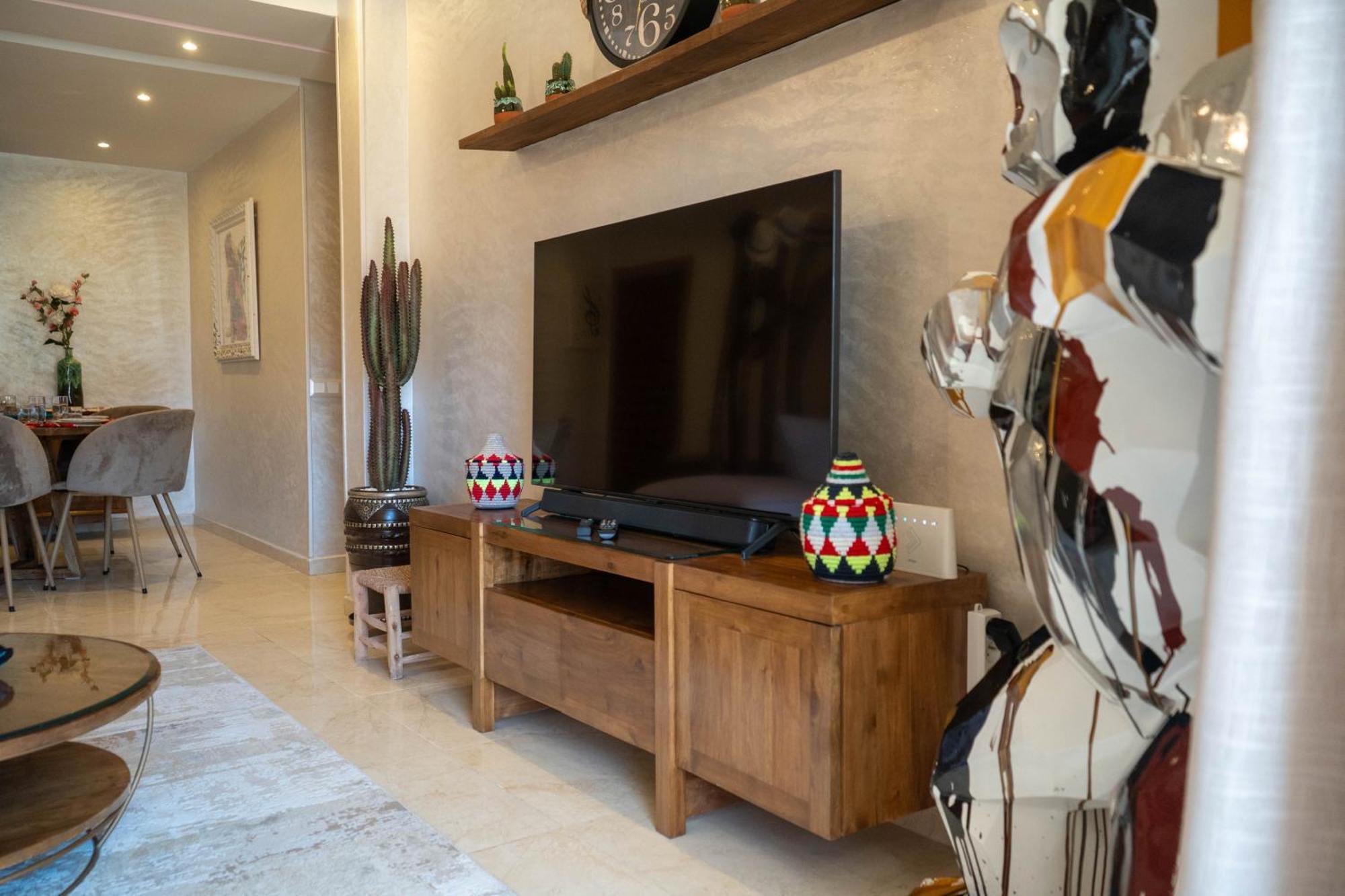 Magnifique Appartement Moderne De 2 Chambres Avec Piscine A 10 Min Du Centre De Marrakech Marrakesh Eksteriør billede